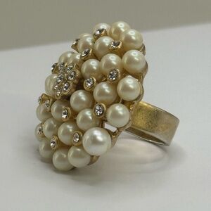 Faux Pearl and rhinestone cocktail statement Ring